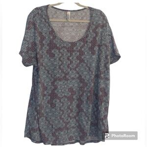 Lularoe‎ 3X top